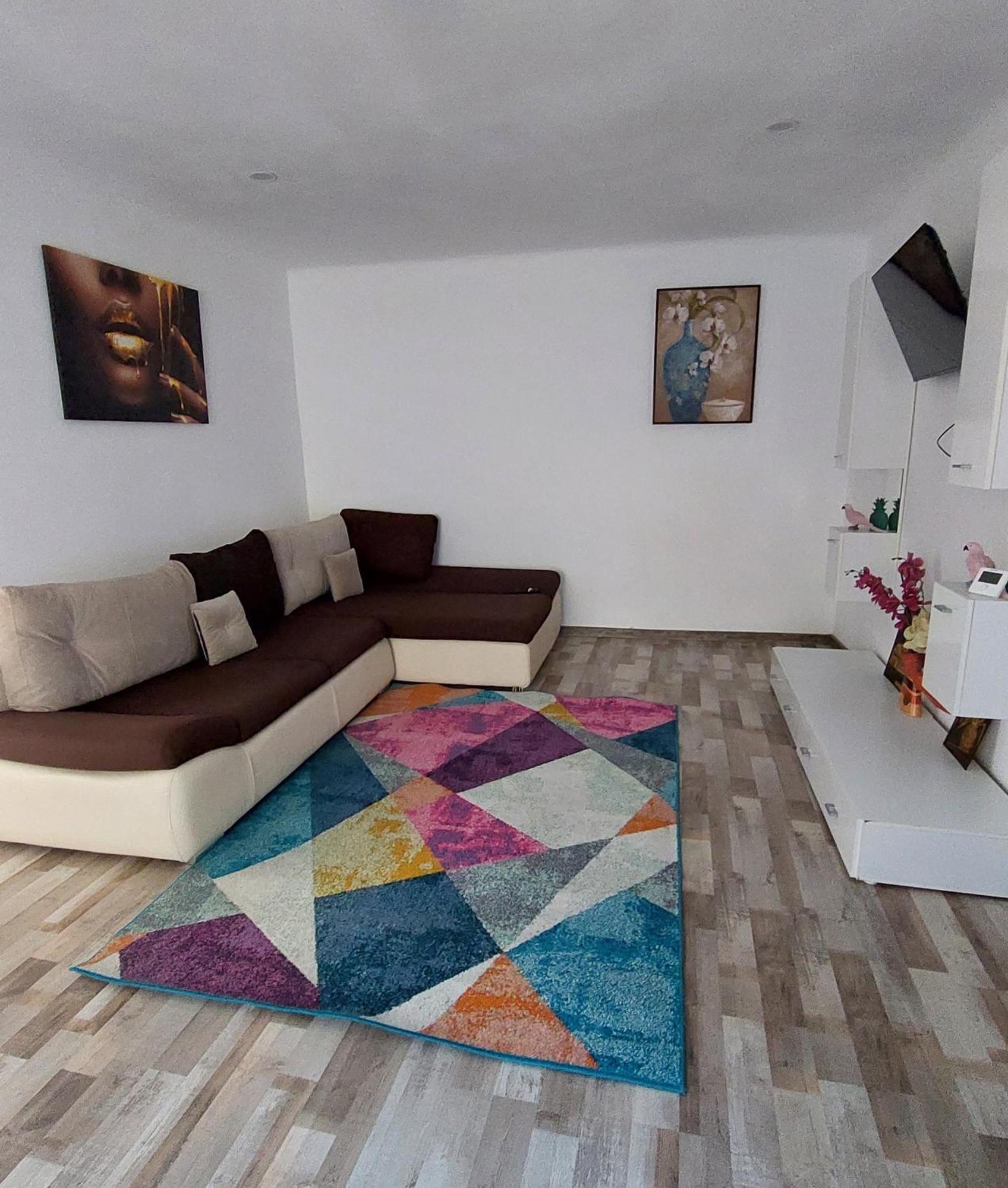 Apartament Diaconu Coresi Διαμέρισμα Μπρασόβ Εξωτερικό φωτογραφία
